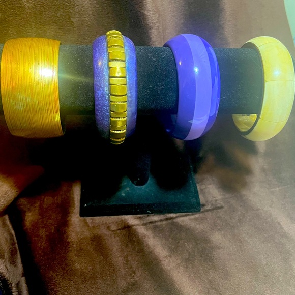 Chunky Bracelets - Picture 2 of 4